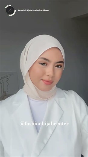 Simple and Easy Hassle-Free Pashmina Hijab Tutorial #hijab #hijabtutorial #pashmina #shorts