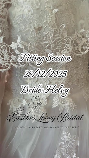 Elegant Vintage Bridal Gown for Your Special Day