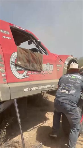 268K views · 5K reactions | Rm 85 has claimed a handful of tires already. Here's Kevin Thompson switching tires. @bfgoodrichtires 57th SCORE BAJA 500 @bfgoodrichtires @Ford @methodracewheels @sylvaniaautomotive @vpracingfuels @polarisrzr @optimabatteries @autozonemexico @ruggedradios @kingshocks @lasernut #scoreinternational #worlddesertchampionship #ensenada #bajacalifornia #survivingbaja #baja500 | SCORE International | Facebook