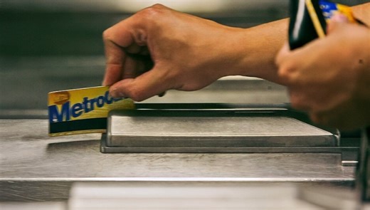 New York subway ends its MetroCard era and switches fully to tap-and-go fares