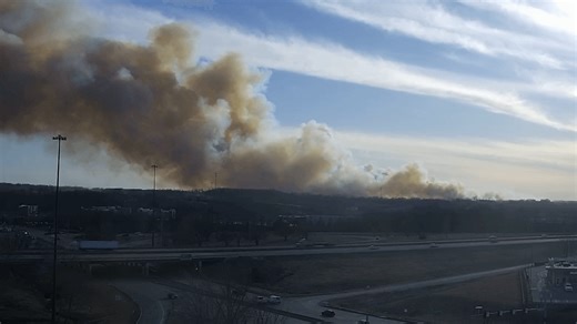 Crews battle large fire in Johnson County