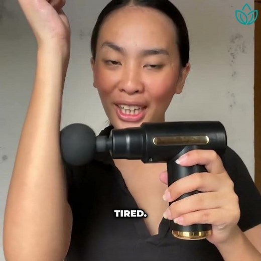 Mini Massage Gun in action | Perfect Dropshipping Video #massage #sports #amazonfinds #shoulder