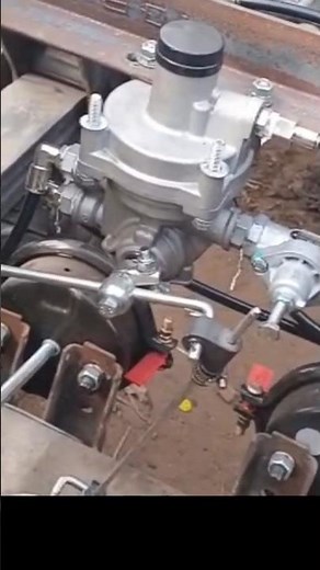 Lift Axle Valve Working 🚛 | Hand Lever Air Valve Demo | Truck Suspension