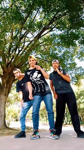 Learn Robot Dance Style with DNA Animation Tutorial