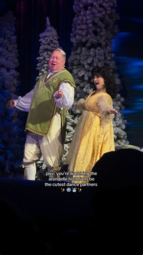 Loveeee them and their little coordinated dances 🤭 📸: For the First Time in Forever — a Frozen Sing-Along Celebration 📍Hollywood Studios #disney #disneyworld #disneyparks #hollywoodstudios #disneygram #frozen #frozensingalong #loveisanopendoor #arendellehistorians | Theme Park Girl