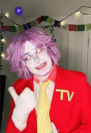 happy new year!!!! 🤩 i’m so very grateful for all of you!!! #tenna #mranttenna #deltarunechapter3 #deltarune #cosplay