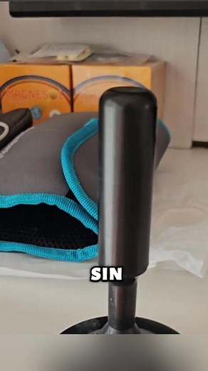 61 reactions · 4 comments | ¿Sigues moviendo la antena para que agarre señal?  La Antena Digital HD Premium te da canales en HD, sin cortes y sin pagar mensualidades. Instalación rápida, gran cobertura y compatible con cualquier TV. ⭐ Solo S/69 con envío gratis a todo el Perú. ¡Compra ahora y olvídate de los problemas de señal!  | One Tech Perú | Facebook