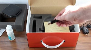 新手入门：Emotiv EPOC 头戴设备开箱、设置与核心功能全指南