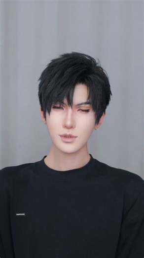 Eye Makeup Cosplay Tutorial Inspired by Zayne