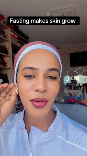 How Fasting Benefits Your Skin