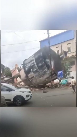 🚨 Water Tank Collapses During Construction