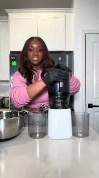 Martha Steward Green Juice recipe on my Instagram and TikTok