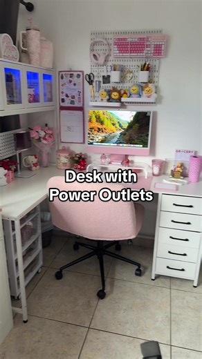 Gaming Desk with Power Outlets for the Ultimate Setup