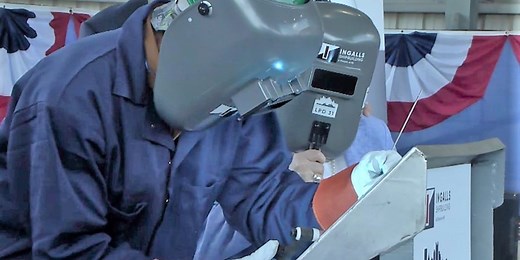 Pittsburgh (LPD 31) is taking shape at Ingalls Shipbuilding