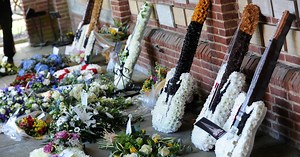 Status Quo bandmates and family gather for Rick Parfitt's funeral