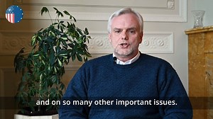 🎥 Chargé d'Affaires Mark Libby says "thank you" to our Belgian hosts for all they are doing to keep our Mission, friends and neighbors here in Brussels safe and healthy. As the coronavirus crisis continues, the U.S. Mission to the EU joins the EU institutions in continuing to practice social distancing in order to #FlattenTheCurve. We are #UnitedinDistance! 🇺🇸🇪🇺🇧🇪 #AllTogether | The U.S. Mission to the European Union - USEU Brussels