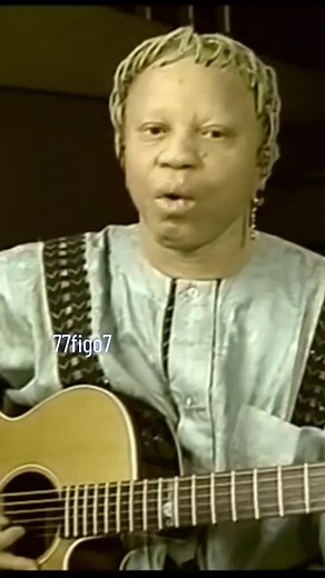 Salif Keita Folon Performance