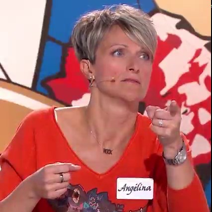 Il a mis le string à l'envers ! 😂 | L'écran de Shōko