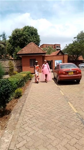 Amanda The Model (Amie.B) on Instagram: "InterviewGround"