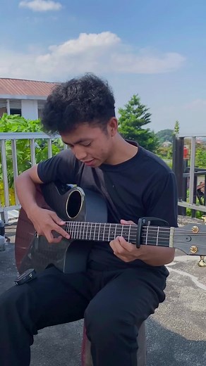 Fingerstyle Guitar Cover of A Thousand Years by Christina Perri