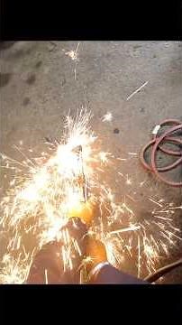 Installing wheel bearing in hub with hydraulic press. #automobile #mechanic #automotive