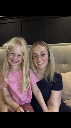 Mini me 🫶🏼✨ As a girl growing up, having a little girl that I could do her hair / dress her / do our makeup together was always a dream of mine. The reality is even more beautiful than what I thought. She’s the best little kid with the best personality, the strongest mind and biggest heart. And she loves clothes, shopping and make up too. #mumanddaughter #minime #myworld #girls #perfect