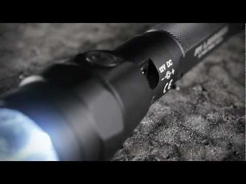 SureFire R1 Lawman flashlight demonstration with real police officers