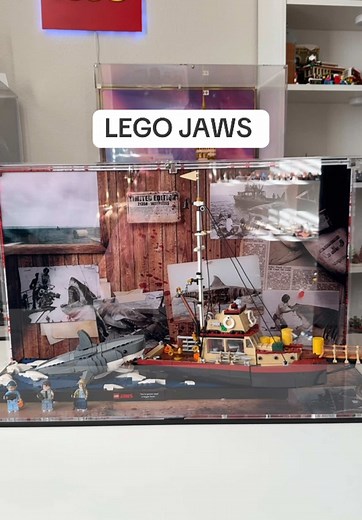 Building LEGO Jaws with Wicked Brick | LEGO Shark & Orca Set