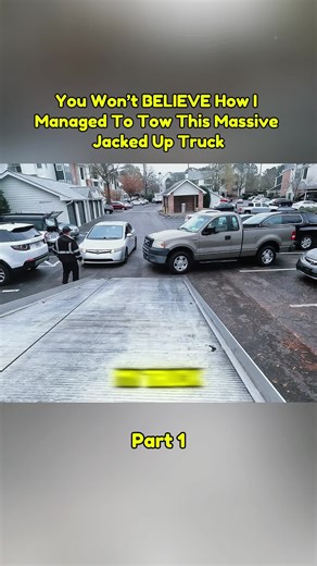 #towing #recovery #towtruck #towlife #towtruckdriver #towcar #towingservice #carrescue #roadsideassistance