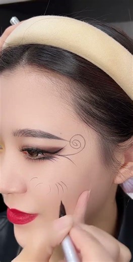 Easily draw beautiful, realistic eyebrow lines #eyebrowdrawingtutorial #wildEyebrow training