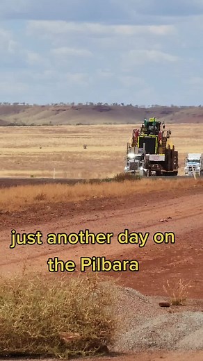 #pilbara #kenworth #pilbaralife #wideloadlife #wideload #movingmachinery