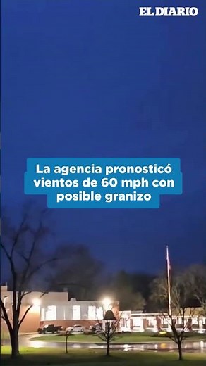 Impresionantes relámpagos sacuden Albany, Nueva York / El Diario