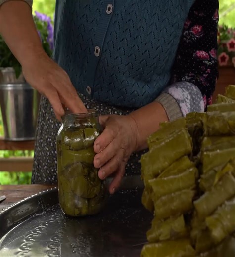 Outdoor cooking fresh food for life | Easy Life TV