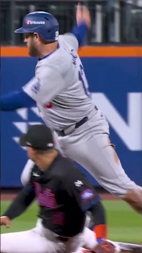 Dodgers' Max Muncy ripped his pants on this play 🫣 #mlb #baseball #Dodgers #mets