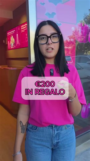 Waybox: La Stazione di Ricarica Elettrica Rosa a Siracusa