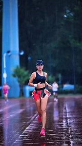 Theo bạn chạy bộ có những lợi ích gì? #nghienchaybo | Nghiện Chạy Bộ