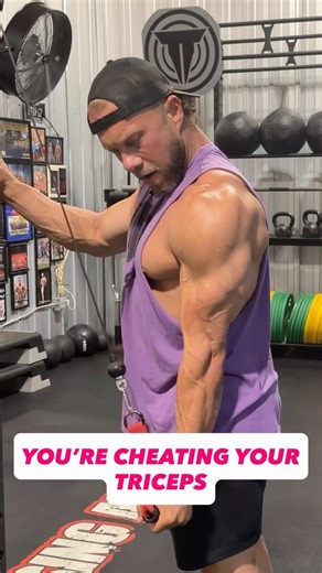 Want Bigger Triceps? Get the STRETCH 💪