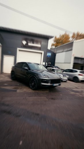 14 reactions | Chez Carrosserie Automax, nous prenons en charge tous types de véhicules, quelle que soit la marque ou le modèle  Voiture particulière, utilitaire, SUV ou véhicule professionnel — notre équipe s’occupe de tout, avec précision et savoir-faire   Basés à Maxéville (Nancy)  carrosserie-automax.fr #CarrosserieAutomax #Nancy #Carrosserie #voituredeluxe #voituredesport #voituredecollection | Renovation réparation jantes Automax | Facebook