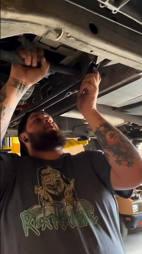 Installing Chevy Tahoe Lift Keys, This tool made it an Easy Job!