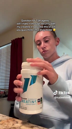 Traveling with Creatine: TSA Guidelines Explained