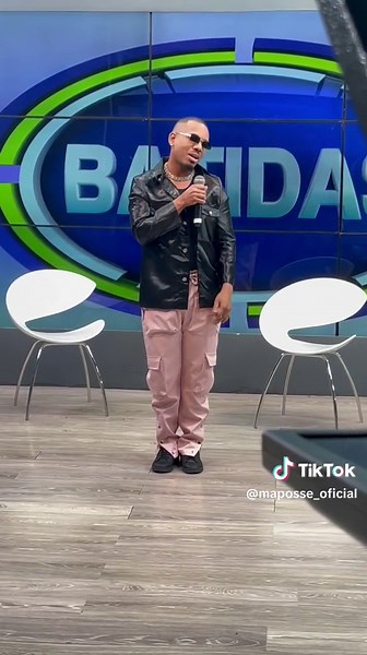 Assim foi no programa Batidas da tv sucesso 🤲🏻💡 o vídeo oficial da música está disponível no YouTube, titulo Queremos te ver ❤️🤲🏻 #portugal🇵🇹 #mocambiquetiktok🇲🇿 #angola🇦🇴 #brasil🇧🇷 #tiktok