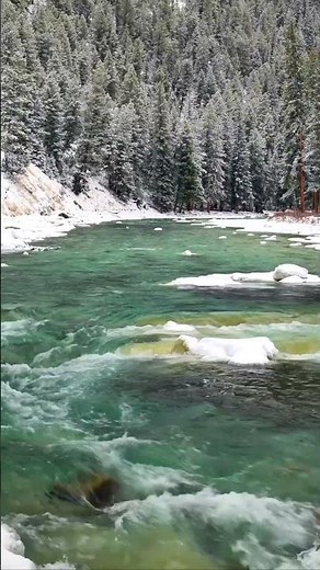 4K Winter Wonderland | Snowy Mountain River Rapids | Winter Nature Scene | Water Sounds White Noise