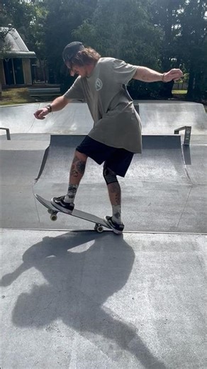 Two Tricks - Mapleton Skatepark
