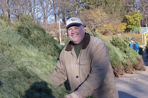 Christmas Tree Sale by the Maplewood Rotary Club