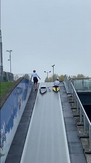 Mastering the Rapids – Canoe Slalom in Action