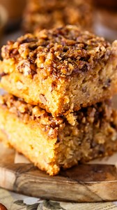 Make this recipe for pecan pie blondies ❤️ you will love it! I promise. It’s one of my favorite things I’ve baked this year. And it was actually a suggestion from the comments on my pecan pie brownies video! Comment “pecan” I’ll send you the recipe! #baking #bakery #dessert | Pies and Tacos
