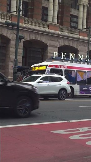 Septa Nova bus LFS Articulated On route 17 Passing by #septa