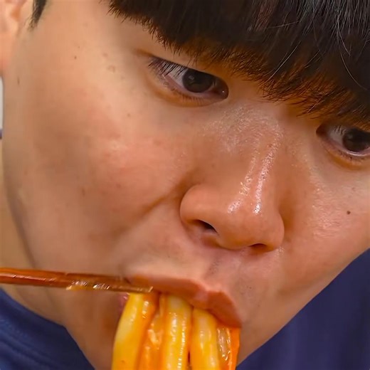 33K views · 765 reactions | Mukbang food Mukbang eating food, yummy yummy 菱 #mukbanggongsam #mukbangkorean #koreanfood #asmrvideo #mukbangasmr | Mukbang food | Facebook