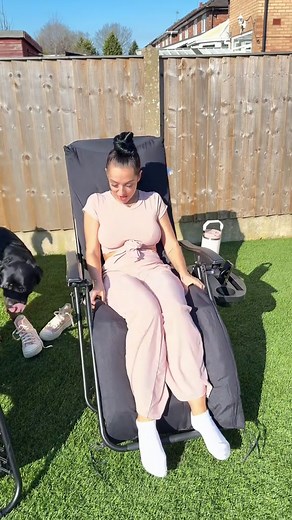 These seat pads have literally transformed how comfy the chairs are!! #garden #summersale #gardenfurniture #summer