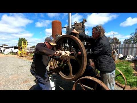 Big diesel engine startup. 21hp petter